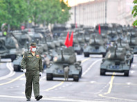 Bloomberg: перед парадом Победы 80 ветеранов отправили на самоизоляцию, чтобы защитить Путина от коронавируса - «Россия»