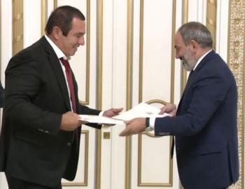 Коронавирусный силлогизм: как Пашинян так быстро вылечился - «Общество»