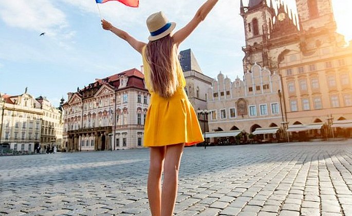 Чехия выслала российских дипломатов. В Совфеде ответили - «Новости дня»