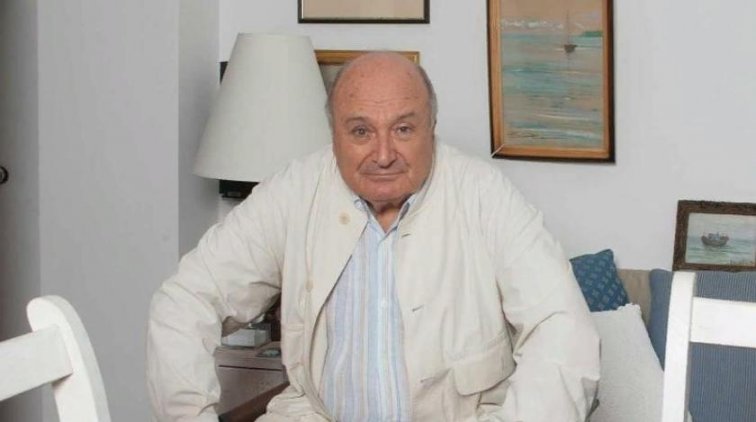 "Я сам лежу": Михаил Жванецкий перестал выходить из дома - «Культура»