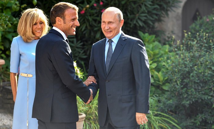 Макрон не приедет на парад Победы - «Новости дня»