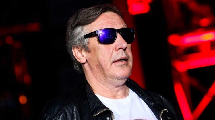 Матери погибшего в ДТП с Ефремовым "пытались всучить деньги" - «Культура»