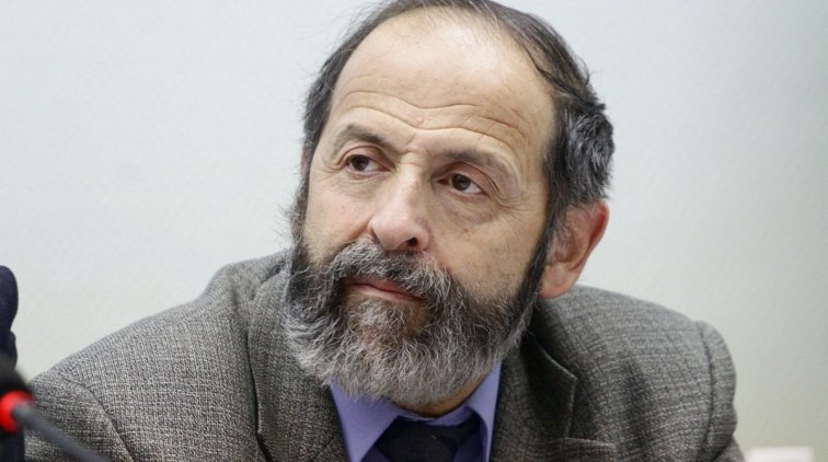 Не о коронавирусе, а о цене бензина - «Новости дня»