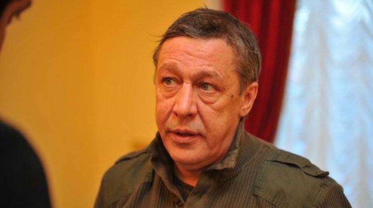 "Предал я всех": Ефремов записал душераздирающее видео - «Культура»