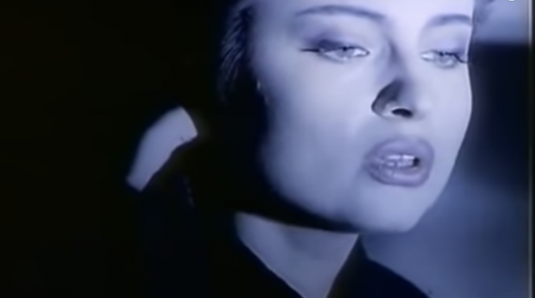 Стала затворницей: куда исчезла звезда 90-х Светлана Владимирская - «Культура»