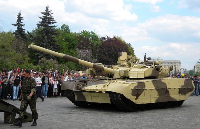 В Новосибирске ремонтируют Красный проспект после Парада Победы - «Власть и Общество»