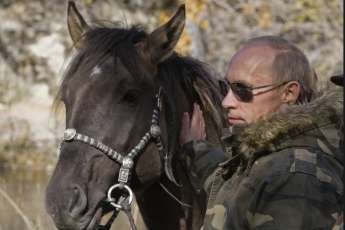 Путин показал тайную комнату в Кремле - «Политика»