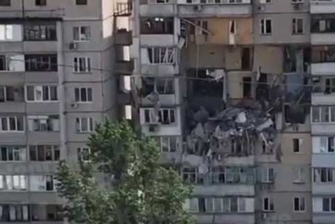 Сильный взрыв в Киеве, есть погибшие - «Новости дня»