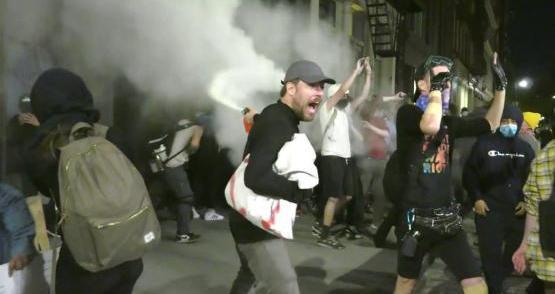 В ходе беспорядков в США пострадали и армянские бизнесмены - «Диаспора»