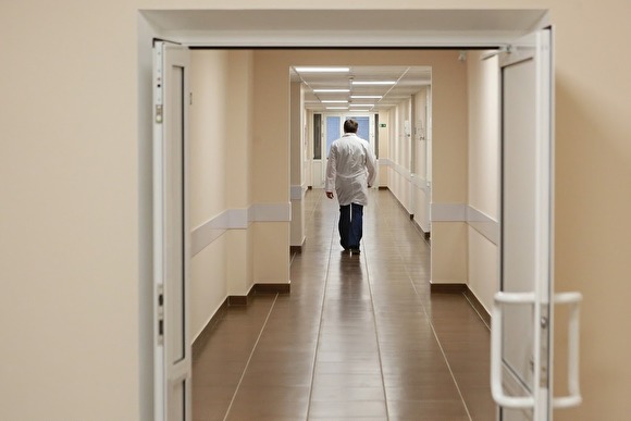 В Москве санитары, перевозящие трупы, пожаловались на отсутствие защиты от COVID-19 - «Новости дня»