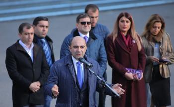 Эдмон не получил от Никола «головы» Армана - «Политика»
