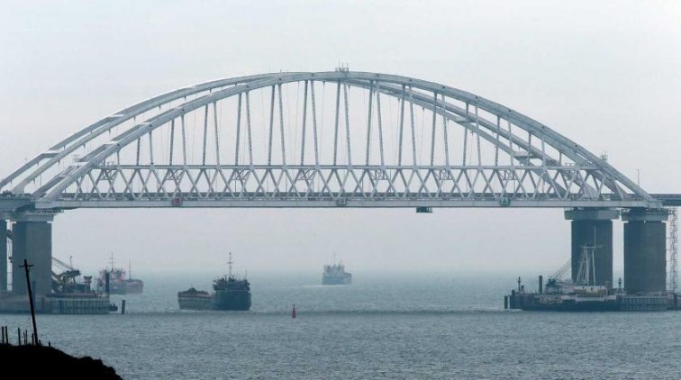 Киев: Россия не пускает украинские корабли через Керченский пролив - «Армия»