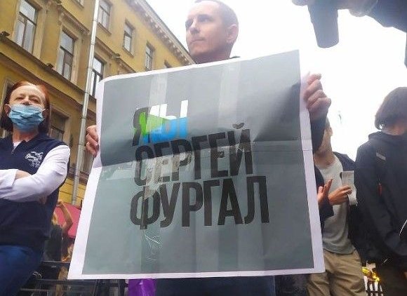 Люди мирно выходят на улицы, а им отвечают молчанием и враньем - «Новости дня»