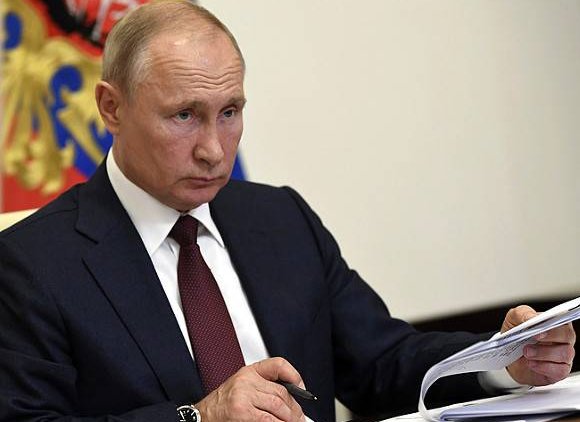 Политолог объяснил, что общего между 10-летним планом Путина и анекдотом про ишака - «Новости дня»