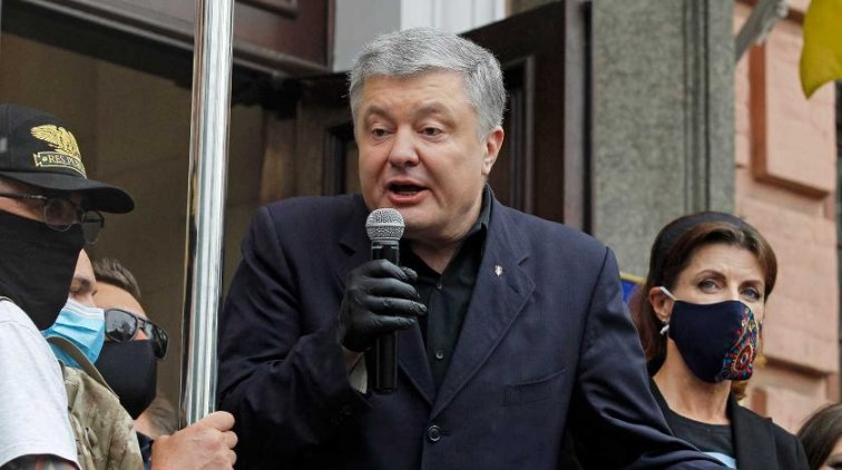 Порошенко обвинили в тайных договоренностях с Путиным - «Политика»