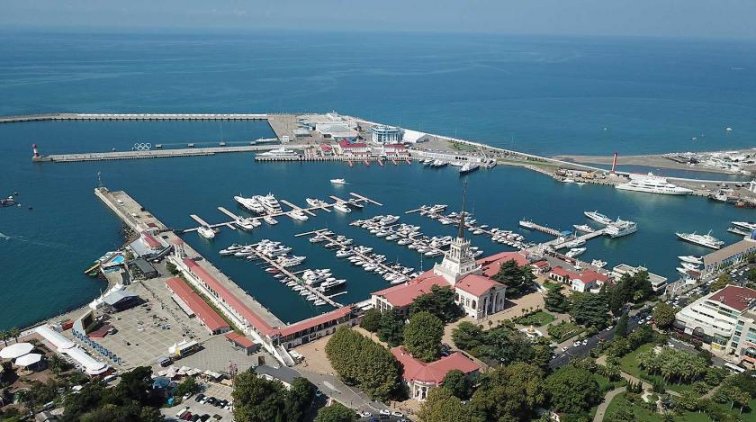 СМИ раскрыли стоимость отдыха звезд на российских курортах - «Культура»