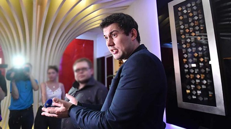 Сын Алибасова избил бывшего солиста группы "На-На" - «Культура»