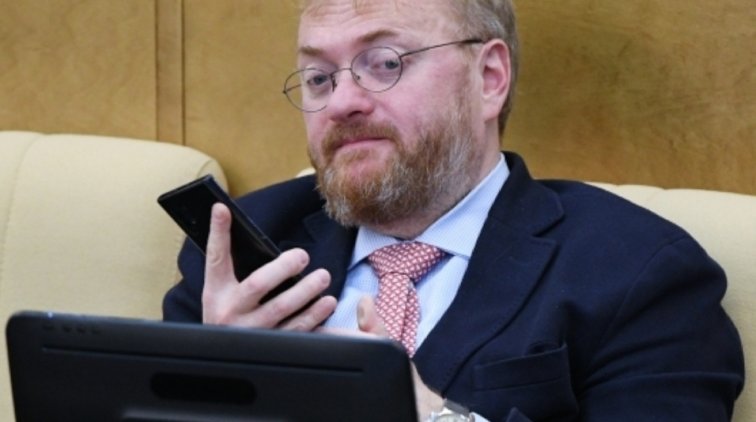 Виталий Милонов рассказал, кто распускает слухи об опасности 5G - «Новости дня»