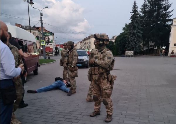 Зачем Зеленский возомнил себя героем после теракта? - «Новости дня»