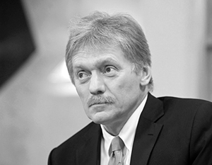 Песков сыронизировал о "непьющих белорусах" в похожей одежде на территории России - «Новости дня»