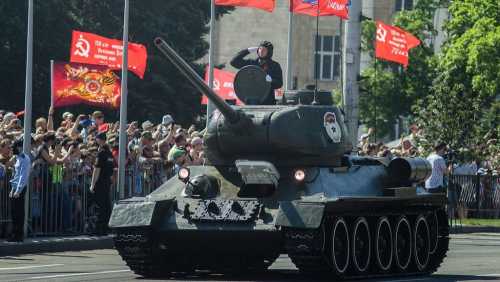 Под шум и гам свидомой чертовщины Донбасс уходит прочь от Украины - «Новости дня»