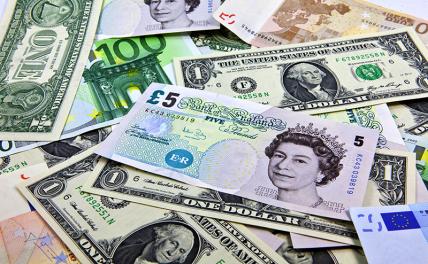 «Черный август» наступил: Евро стремится к 90, доллар — к 80, фунт к 100 - «Экономика»