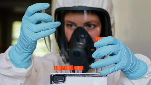 "Им очень обидно". Чем не устроила Запад российская вакцина против COVID - «Медицина»