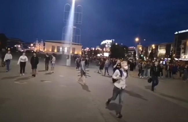 «Человеческий вой, крики, вопли»: координатор «Открытой России» о пытках в минском изоляторе - «В мире»