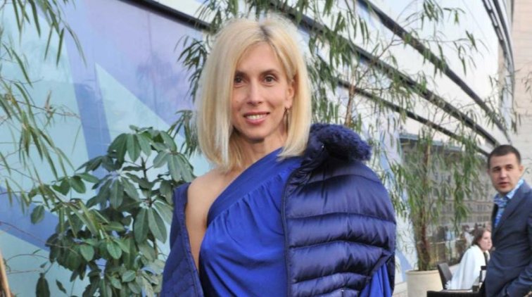 "Чуть ли не рыдали": звезда 90-х описала свои выступления для бандитов - «Культура»