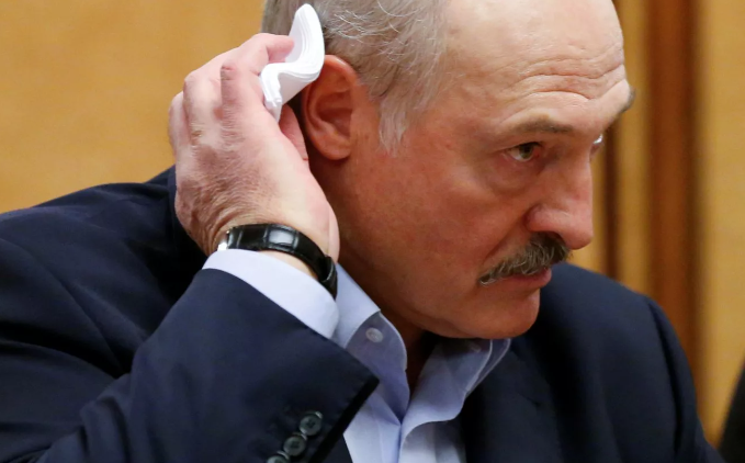 Лукашенко призвал не пугать Белоруссию последствиями задержания россиян из ЧВК - «Новости дня»