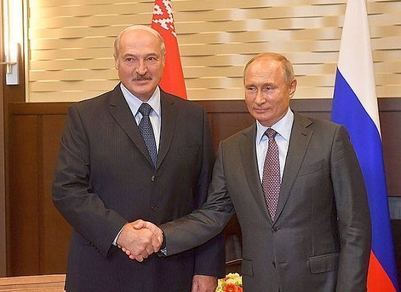 Лукашенко захотел обратиться к Путину по поводу протестов в Белоруссии - «Новости дня»