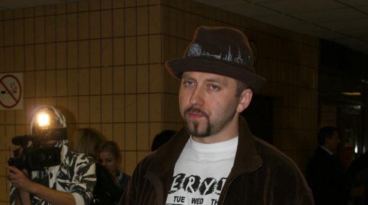 "Обещал уничтожить": подруга пожаловалась на угрозы от рэпера Сереги - «Культура»