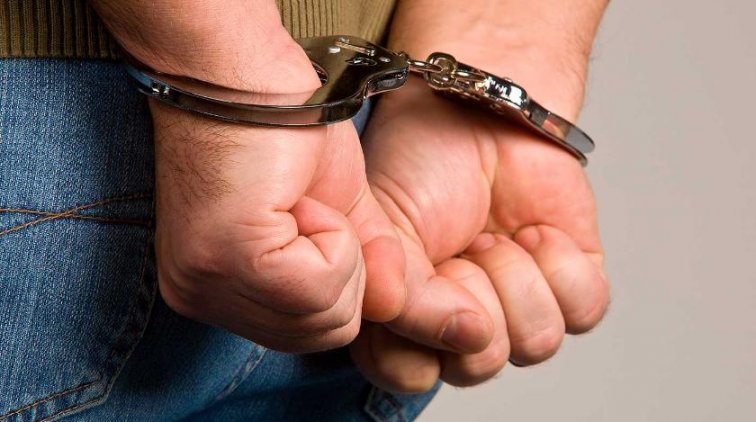 Пять лет колонии: звезда из "Трех мушкетеров" загремела в тюрьму - «Культура»