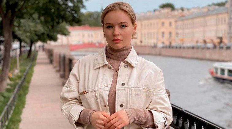 "Сидела на препаратах": звезда "Физрука" - откровенно о проблемах со здоровьем - «Культура»