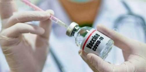 В России вакцинацию от коронавируса начнут в октябре - «Политика»