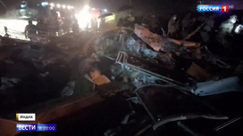 Вести в 20:00 Жесткая посадка самолета в Индии: что стало причиной трагедии - «Телеканал «Россия»