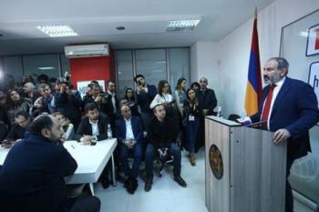 За последние 30 лет в Армении не сформировалась зрелая политическая элита - «Общество»