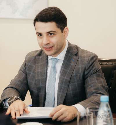Давыдов Эдуард Маликович: биография, карьера, деятельность