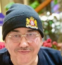 Станислав Садальский похвастался, как ел устрицы и черную икру на дне рождения Людмилы Нарусовой