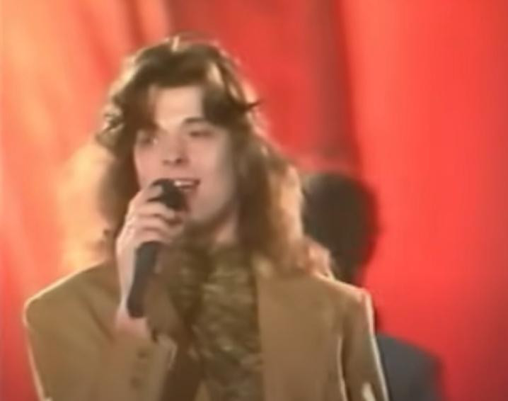 Отец Агутина вспомнил о смерти Белоусова из-за неудачной капельницы