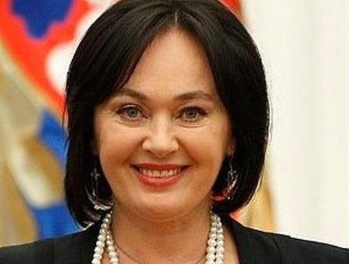 Поклонники Ларисы Гузеевой не узнали поправившуюся дочь телеведущей