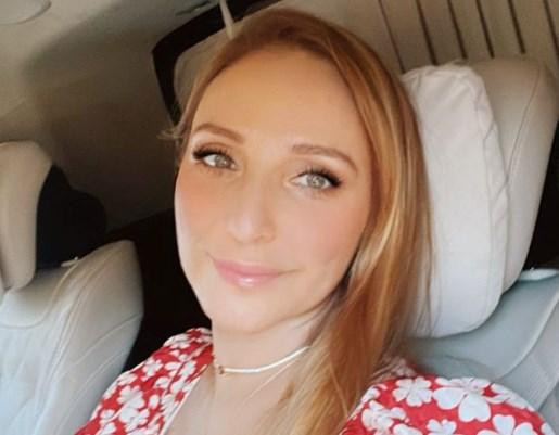 Навка разрыдалась после выступления Валиевой в шоу «Аленький цветочек»