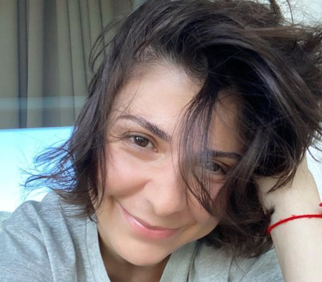 Крапивина подняла на смех Анну Asti за копирование образа Лободы