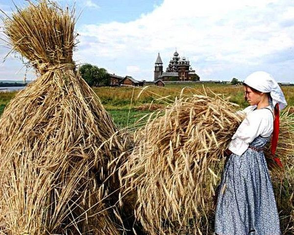 Каким приметам и поверьям стоит следовать в народные и церковные праздники 18 августа 2022 года
