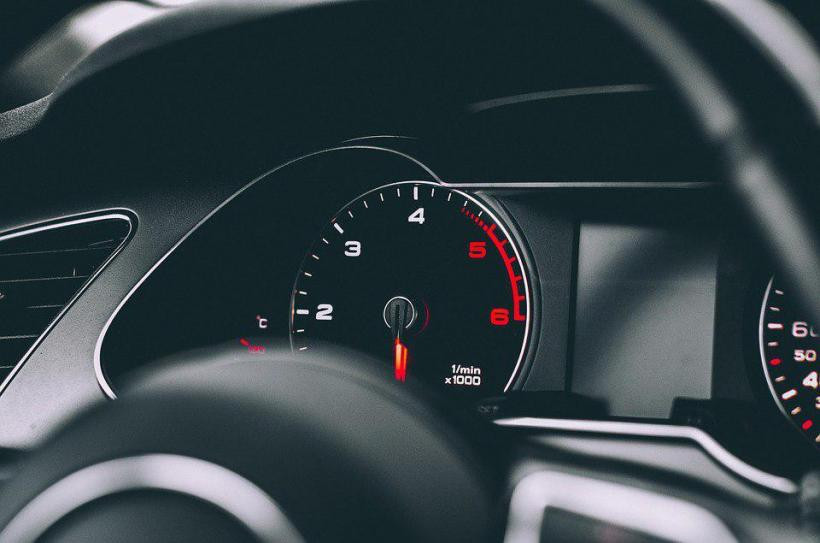 АвтоВАЗ снова начала производство Lada Granta с подушками безопасности