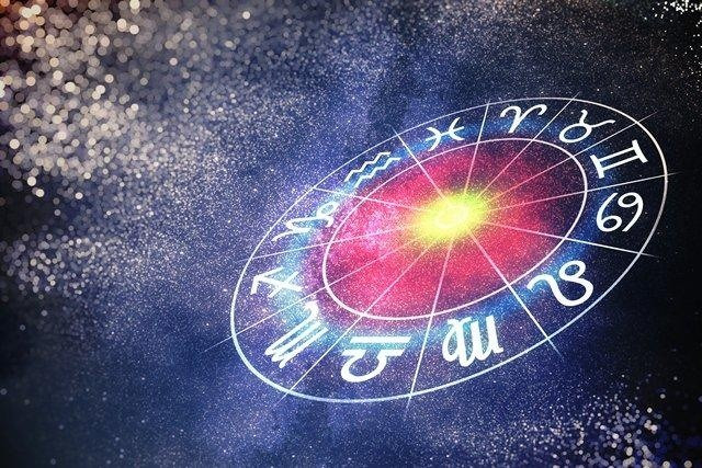 Гороскоп от Анжелы Перл на 30 августа 2022 года: каким будет день для разных знаков зодиака