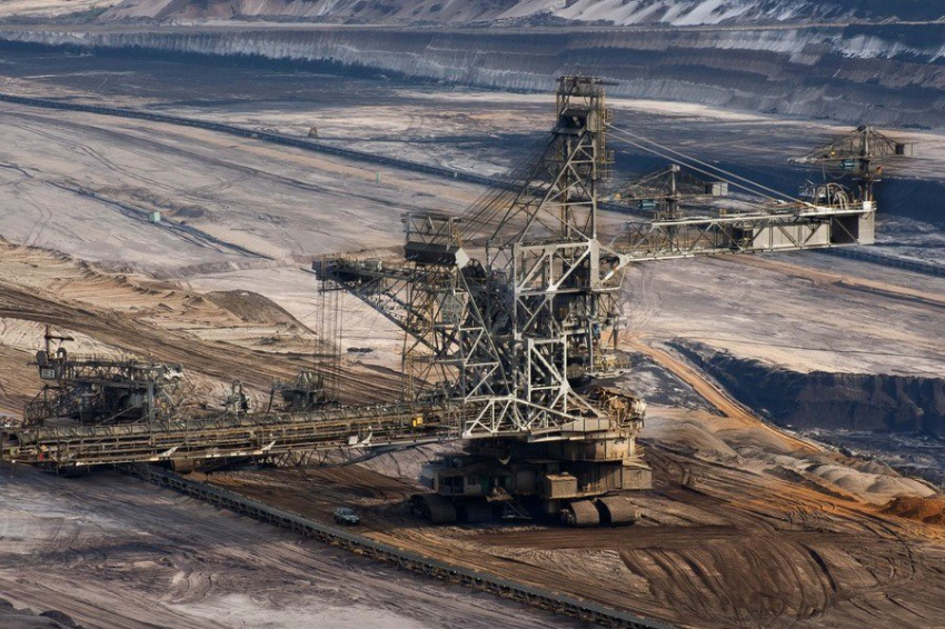 Отказ от российского угля добавит "стресса" европейской экономике, уверен Митрахович