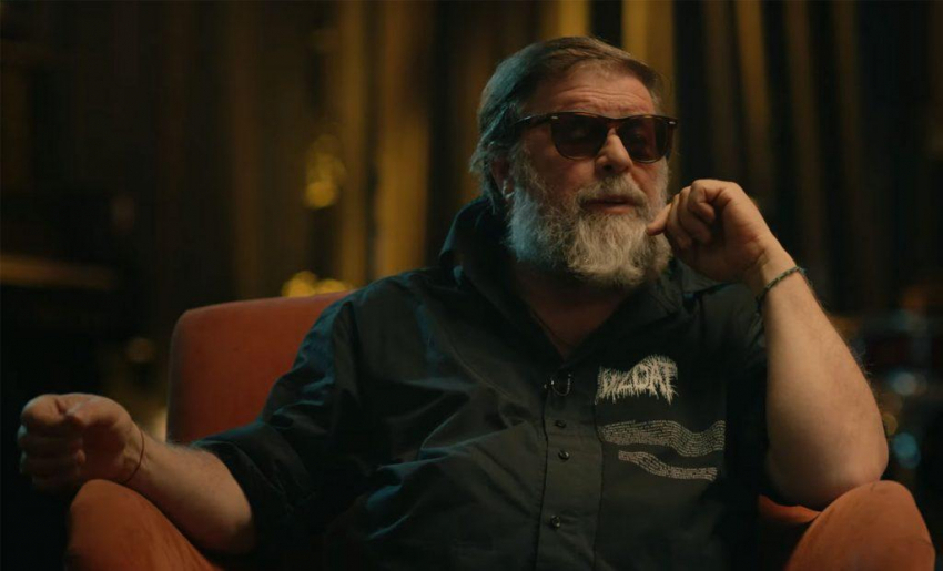 Шахназаров подверг критике собирающего деньги на новый альбом Гребенщикова