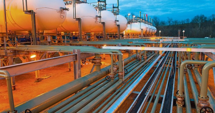 Газпром ожидает рост цены газа в Европе до 4 000 долларов этой зимой