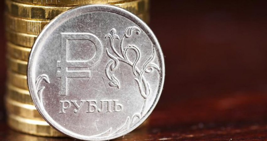 Аналитики предсказали резкие колебания курса рубля: каким он будет с 1 сентября 2022 года